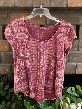 Women's Lucky Brand Top / Size M